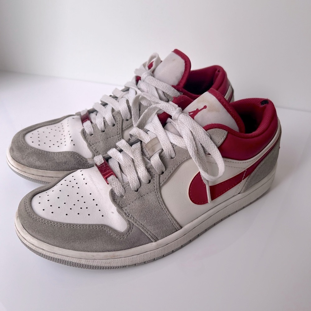 Nike Jordans Size 8